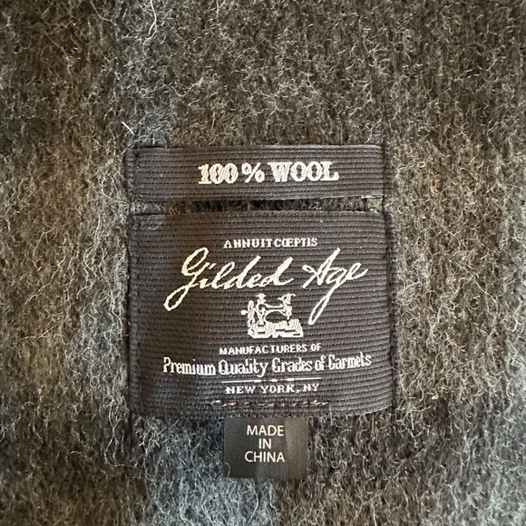 Gilded Age 100% Wool Scarf - Charcoal Gray - Picture 2 of 3